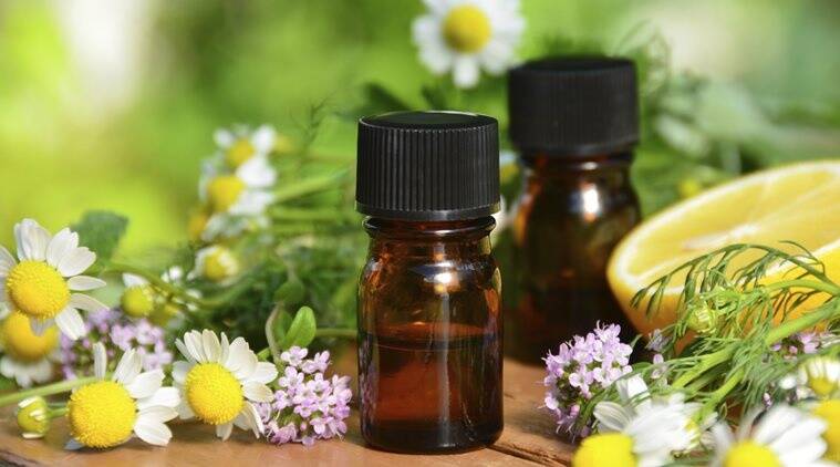 We use pure essential oils distilled from plant life solely to scent all of our natural products.  No chemical parfum or fragrance oils.